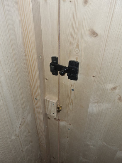 Gartentoilette Plumpsklo